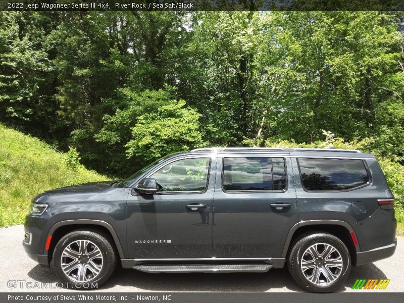 River Rock / Sea Salt/Black 2022 Jeep Wagoneer Series III 4x4