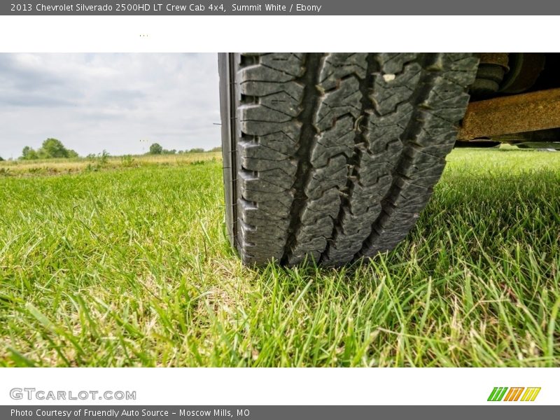 Summit White / Ebony 2013 Chevrolet Silverado 2500HD LT Crew Cab 4x4