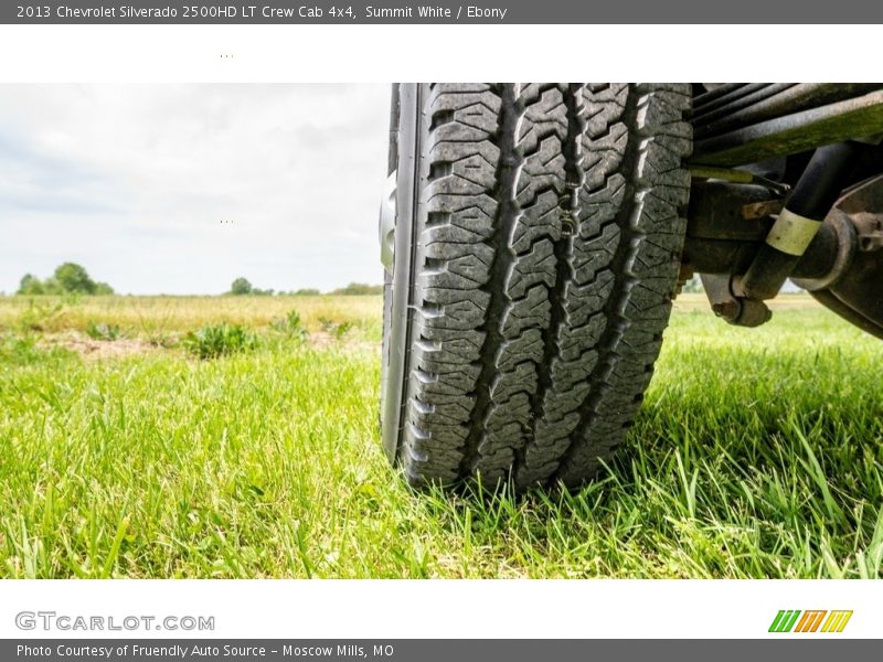 Summit White / Ebony 2013 Chevrolet Silverado 2500HD LT Crew Cab 4x4