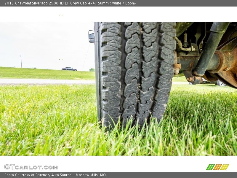 Summit White / Ebony 2013 Chevrolet Silverado 2500HD LT Crew Cab 4x4
