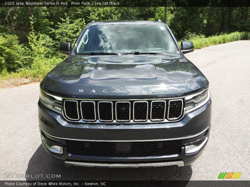 River Rock / Sea Salt/Black 2022 Jeep Wagoneer Series III 4x4