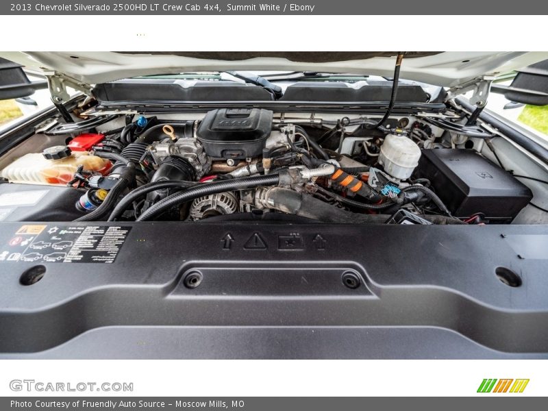 Summit White / Ebony 2013 Chevrolet Silverado 2500HD LT Crew Cab 4x4