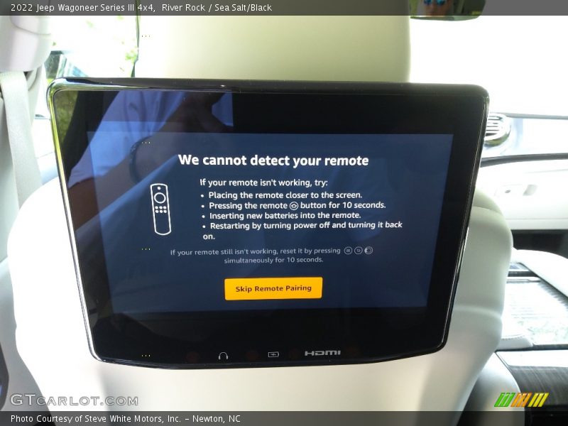 River Rock / Sea Salt/Black 2022 Jeep Wagoneer Series III 4x4