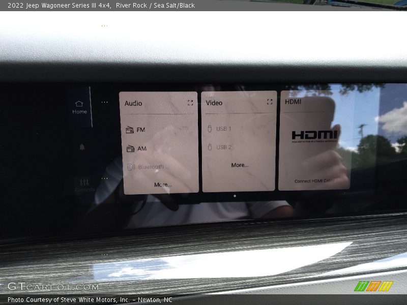 River Rock / Sea Salt/Black 2022 Jeep Wagoneer Series III 4x4