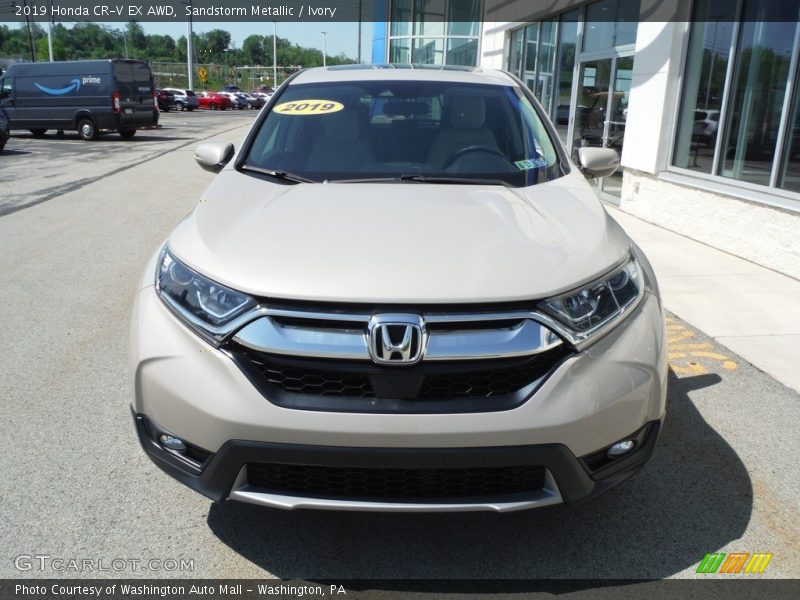 Sandstorm Metallic / Ivory 2019 Honda CR-V EX AWD