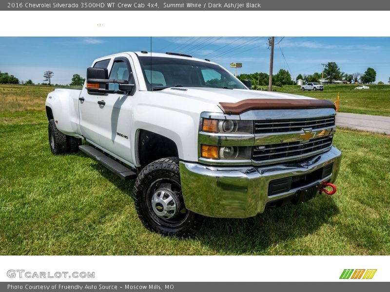 Front 3/4 View of 2016 Silverado 3500HD WT Crew Cab 4x4