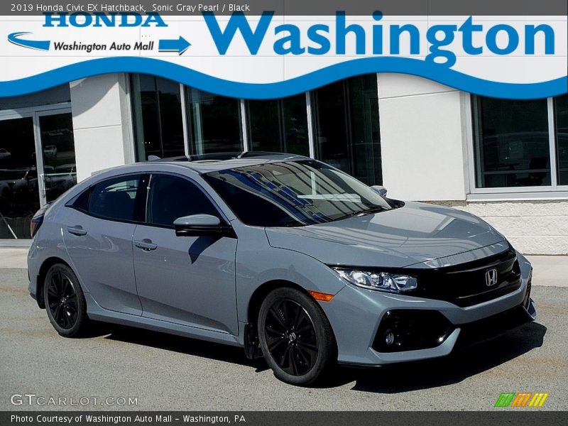 Sonic Gray Pearl / Black 2019 Honda Civic EX Hatchback