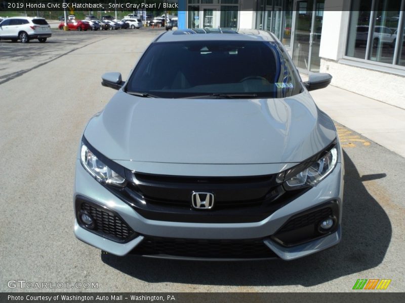 Sonic Gray Pearl / Black 2019 Honda Civic EX Hatchback