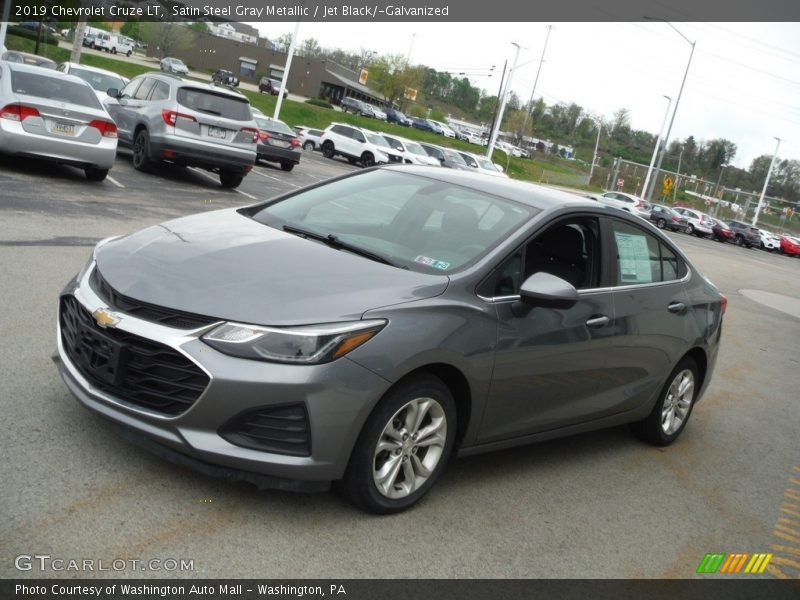 Satin Steel Gray Metallic / Jet Black/­Galvanized 2019 Chevrolet Cruze LT