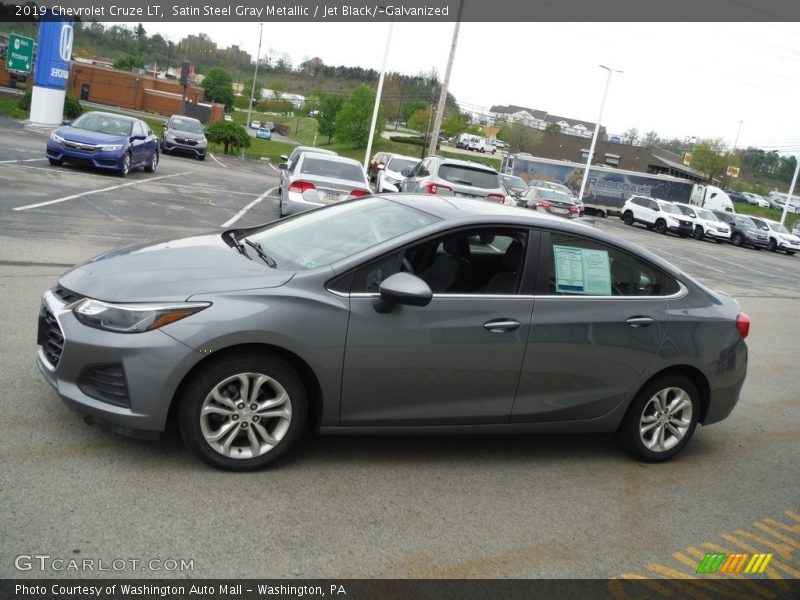 Satin Steel Gray Metallic / Jet Black/­Galvanized 2019 Chevrolet Cruze LT