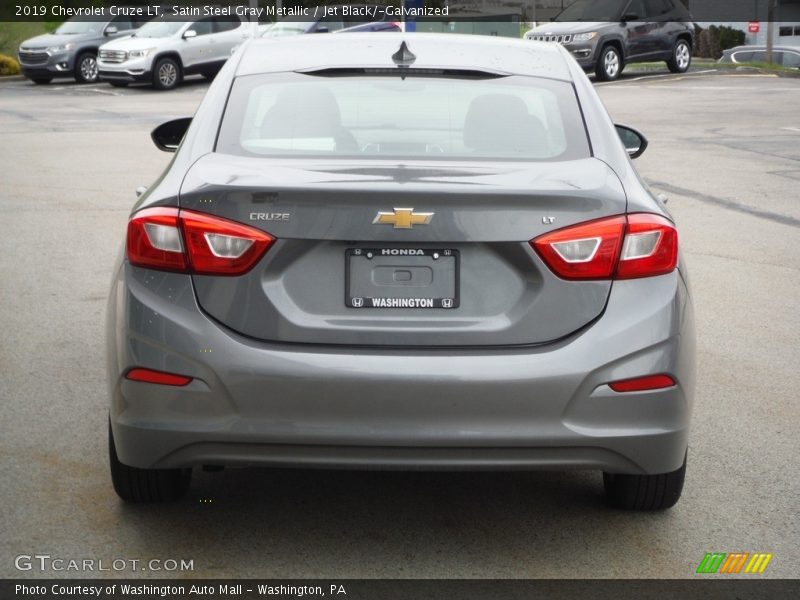 Satin Steel Gray Metallic / Jet Black/­Galvanized 2019 Chevrolet Cruze LT