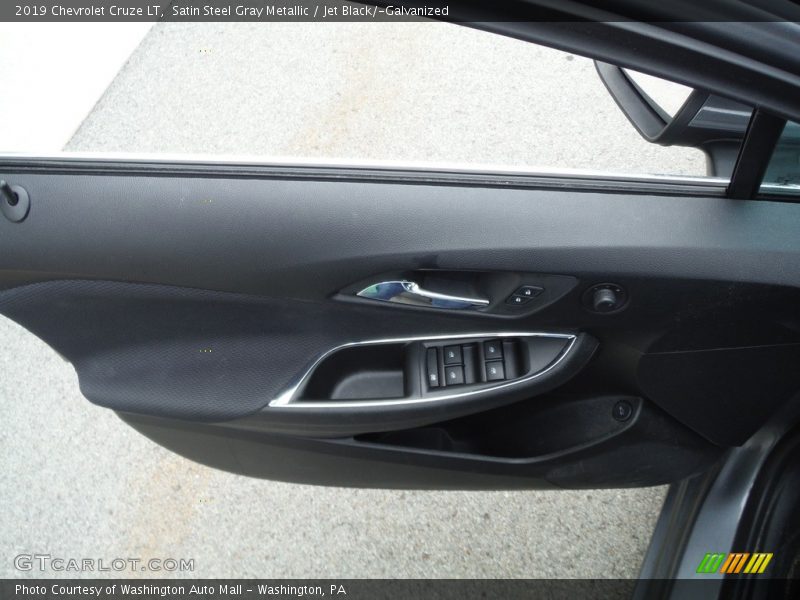 Satin Steel Gray Metallic / Jet Black/­Galvanized 2019 Chevrolet Cruze LT