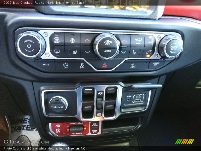 Bright White / Black 2022 Jeep Gladiator Rubicon 4x4