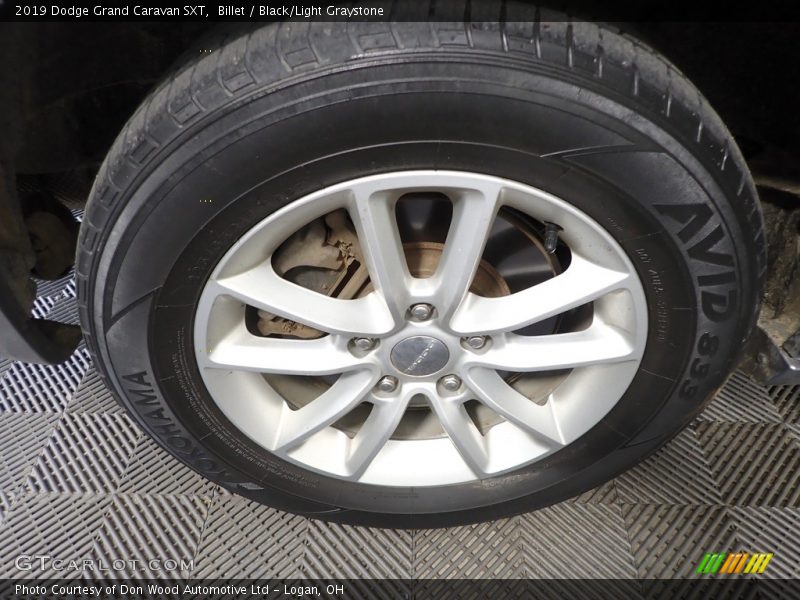 Billet / Black/Light Graystone 2019 Dodge Grand Caravan SXT