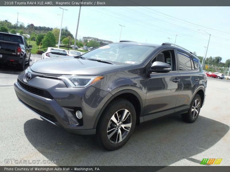 Magnetic Gray Metallic / Black 2018 Toyota RAV4 XLE AWD