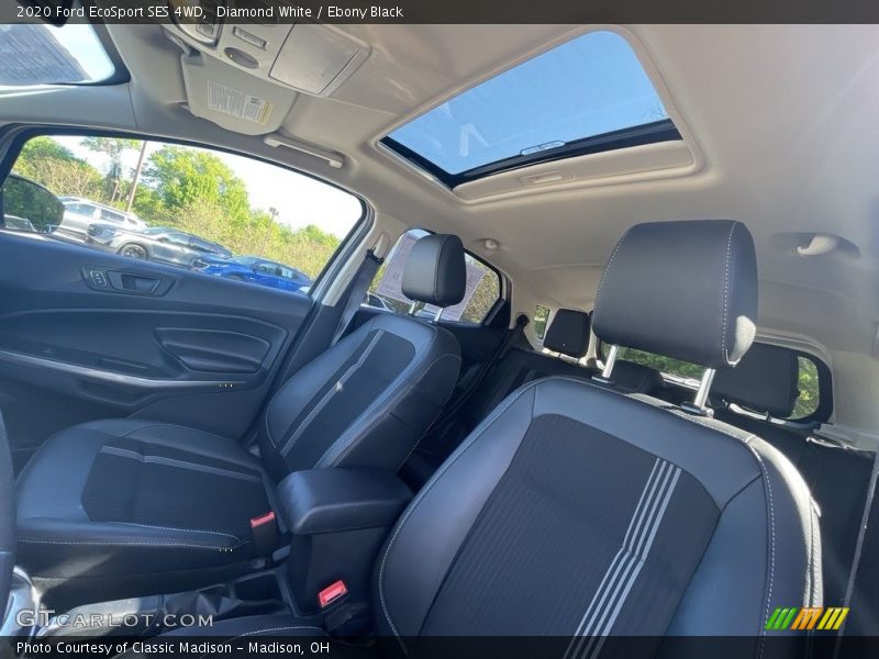 Diamond White / Ebony Black 2020 Ford EcoSport SES 4WD