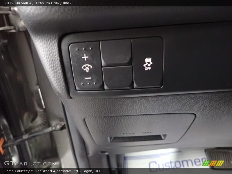Titanium Gray / Black 2019 Kia Soul +