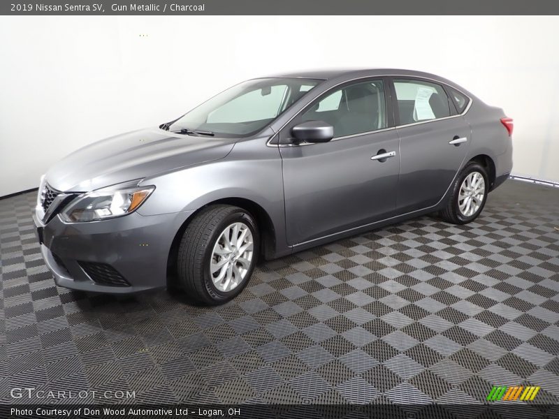 Gun Metallic / Charcoal 2019 Nissan Sentra SV