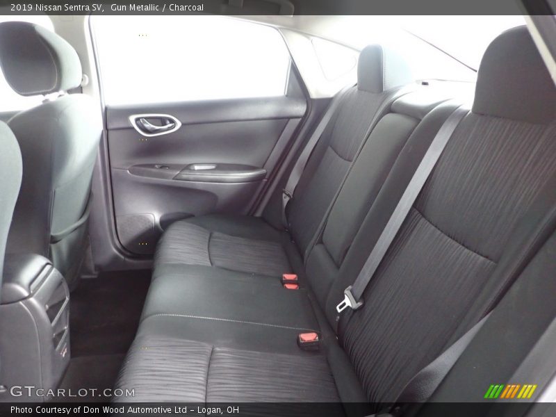 Gun Metallic / Charcoal 2019 Nissan Sentra SV