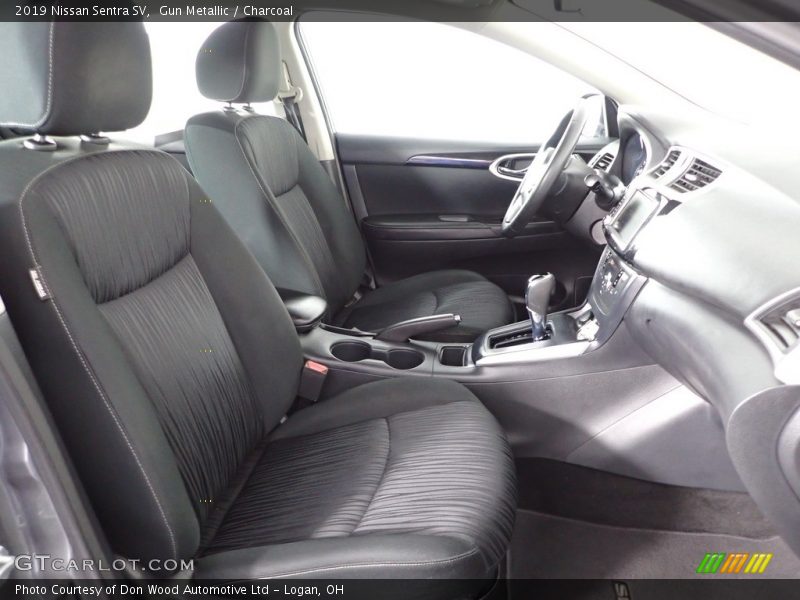 Gun Metallic / Charcoal 2019 Nissan Sentra SV