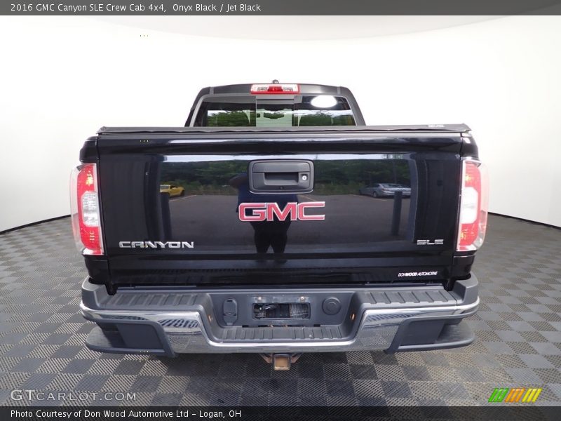 Onyx Black / Jet Black 2016 GMC Canyon SLE Crew Cab 4x4