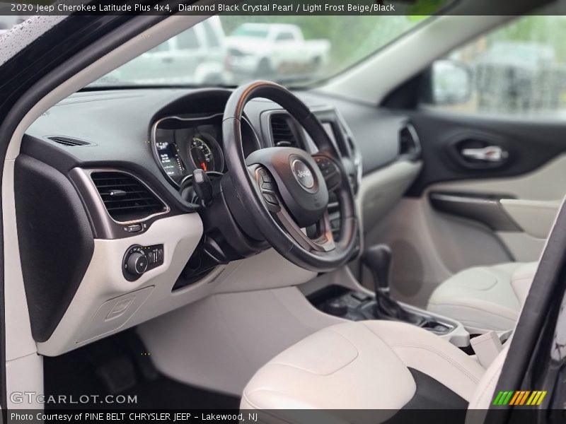 Diamond Black Crystal Pearl / Light Frost Beige/Black 2020 Jeep Cherokee Latitude Plus 4x4