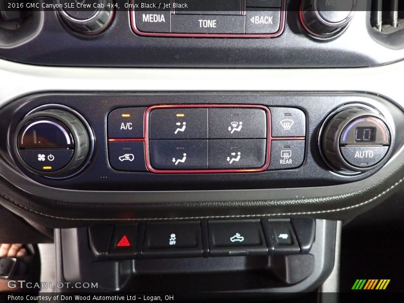 Onyx Black / Jet Black 2016 GMC Canyon SLE Crew Cab 4x4