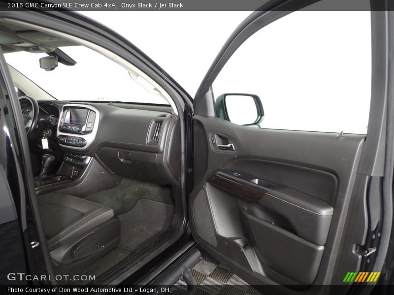 Onyx Black / Jet Black 2016 GMC Canyon SLE Crew Cab 4x4