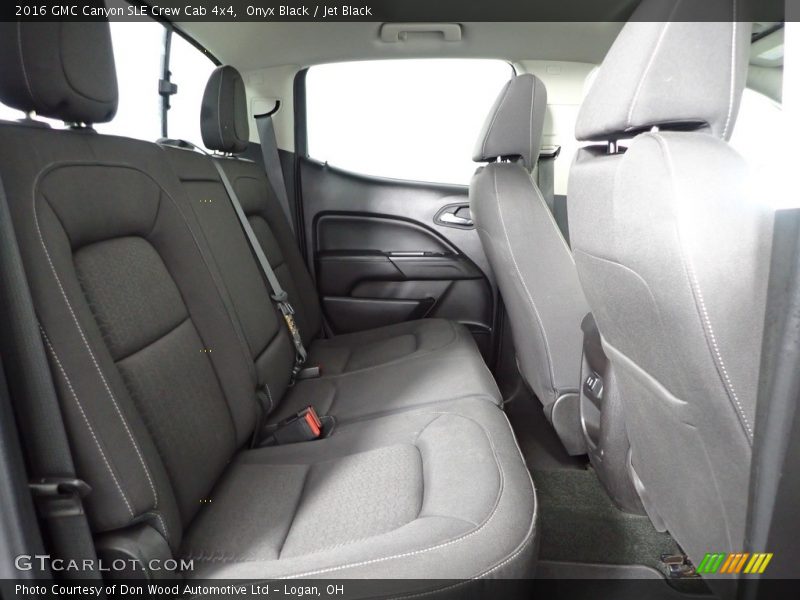 Onyx Black / Jet Black 2016 GMC Canyon SLE Crew Cab 4x4