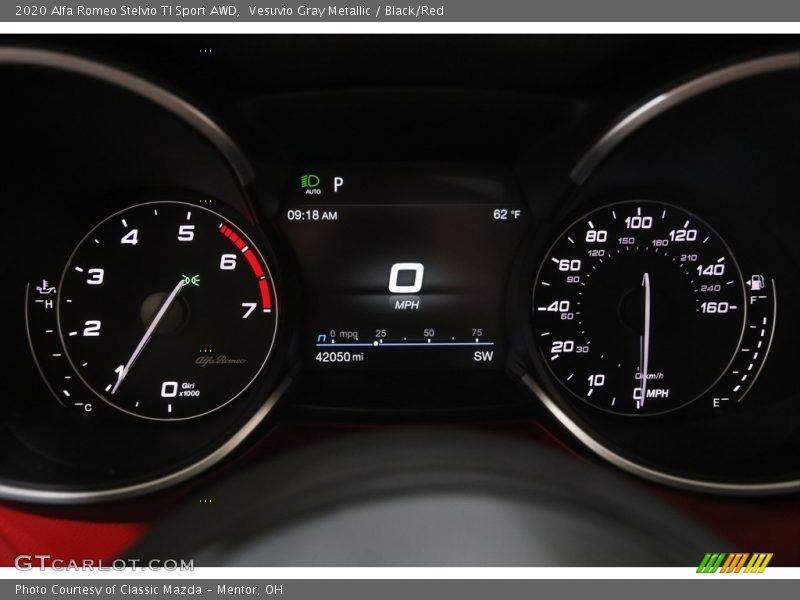 Vesuvio Gray Metallic / Black/Red 2020 Alfa Romeo Stelvio TI Sport AWD
