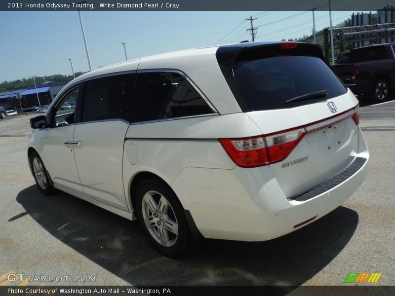 White Diamond Pearl / Gray 2013 Honda Odyssey Touring