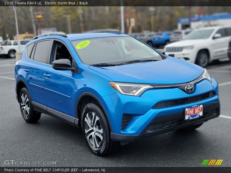 Electric Storm Blue / Black 2018 Toyota RAV4 LE