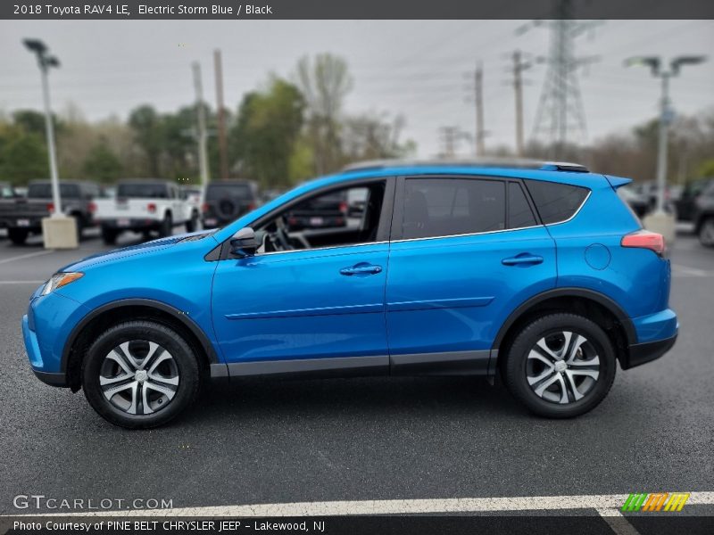 Electric Storm Blue / Black 2018 Toyota RAV4 LE