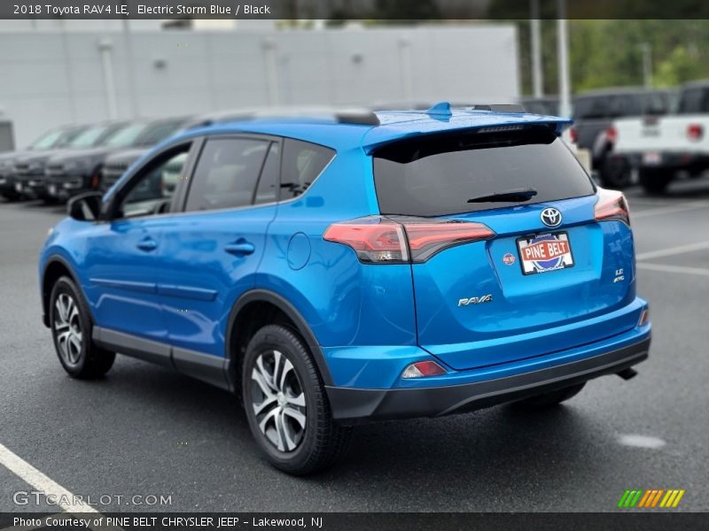 Electric Storm Blue / Black 2018 Toyota RAV4 LE
