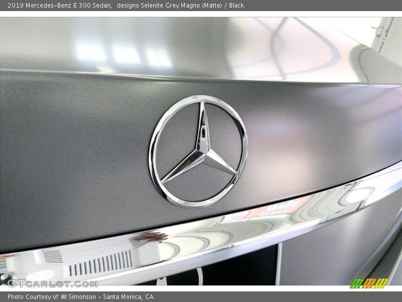 designo Selenite Grey Magno (Matte) / Black 2019 Mercedes-Benz E 300 Sedan