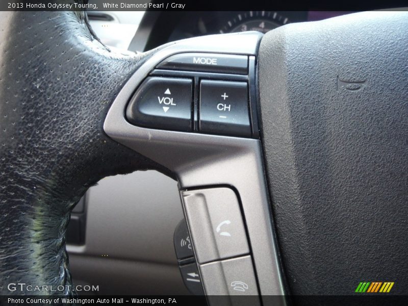 White Diamond Pearl / Gray 2013 Honda Odyssey Touring