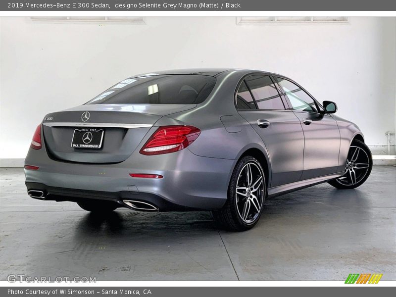 designo Selenite Grey Magno (Matte) / Black 2019 Mercedes-Benz E 300 Sedan
