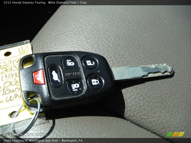 White Diamond Pearl / Gray 2013 Honda Odyssey Touring