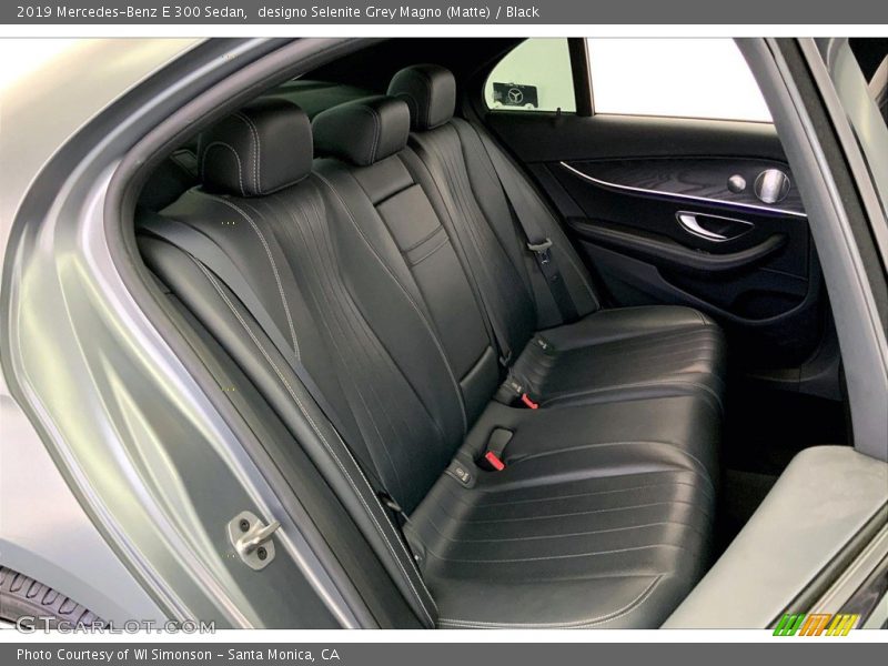 designo Selenite Grey Magno (Matte) / Black 2019 Mercedes-Benz E 300 Sedan