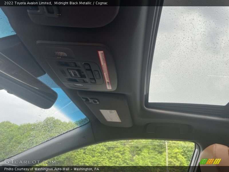 Midnight Black Metallic / Cognac 2022 Toyota Avalon Limited