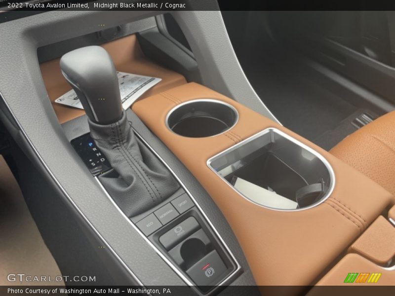  2022 Avalon Limited 8 Speed Automatic Shifter