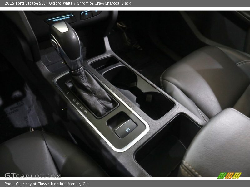 Oxford White / Chromite Gray/Charcoal Black 2019 Ford Escape SEL