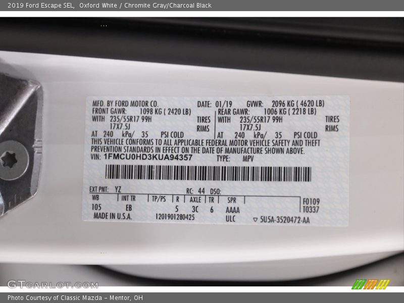 Oxford White / Chromite Gray/Charcoal Black 2019 Ford Escape SEL