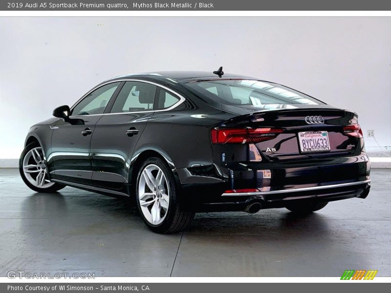 Mythos Black Metallic / Black 2019 Audi A5 Sportback Premium quattro