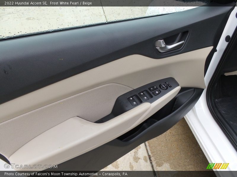 Frost White Pearl / Beige 2022 Hyundai Accent SE