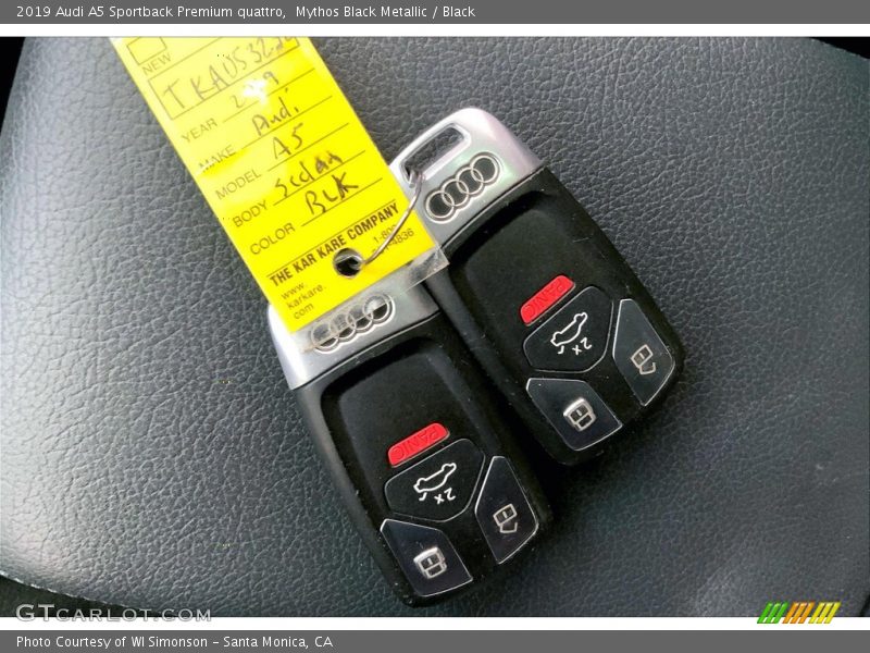 Keys of 2019 A5 Sportback Premium quattro