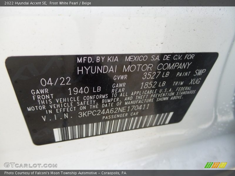Frost White Pearl / Beige 2022 Hyundai Accent SE