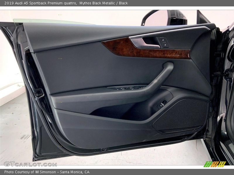 Door Panel of 2019 A5 Sportback Premium quattro
