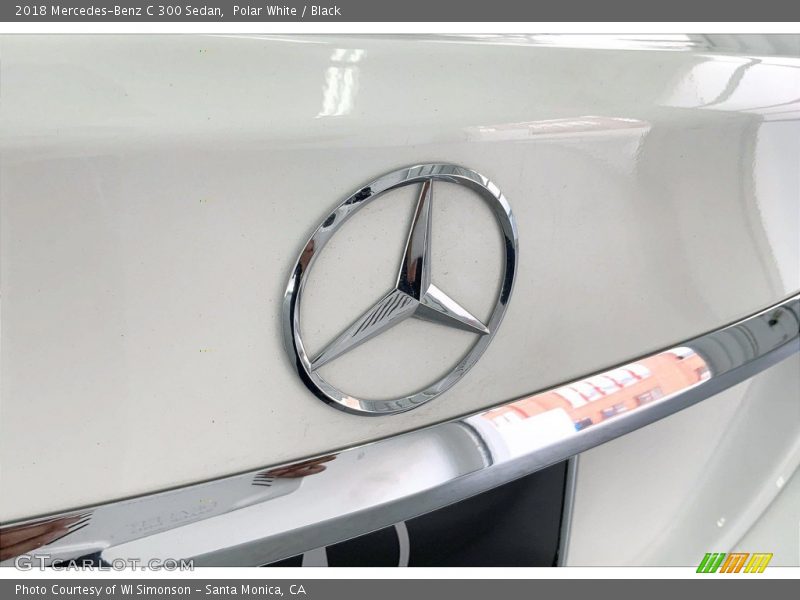 Polar White / Black 2018 Mercedes-Benz C 300 Sedan