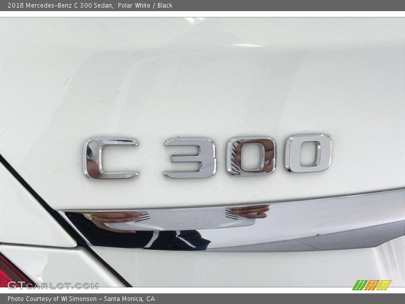 Polar White / Black 2018 Mercedes-Benz C 300 Sedan